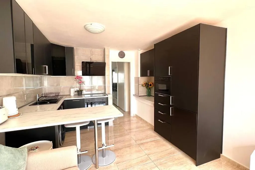 Casa Teddy - Central And Modern One Bedroom Apartment Tias 0*,